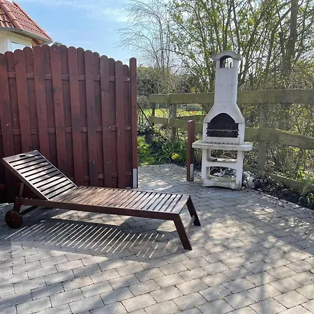 Haus Am Dorfteich C Kinderfreundlic Femern