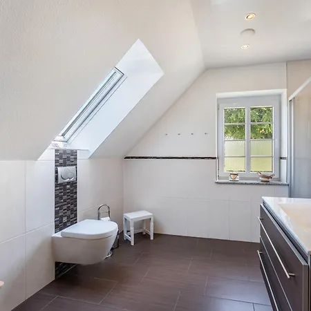 Haus Am Dorfteich C Kinderfreundlic * Femern