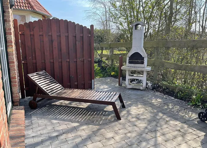 Haus Am Dorfteich C Kinderfreundlic Fehmarn